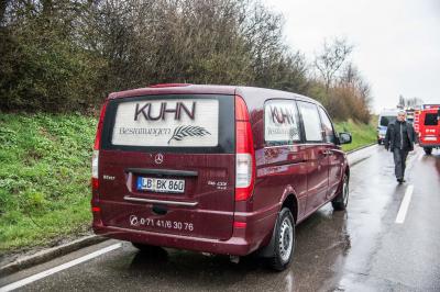Moeglingen: Toedlicher Verkehrsunfall - Kleinwagen rast in LKW